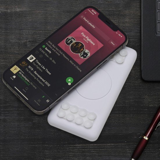 Power Bank 10.000mAh com Carregamento via Indu&ccedil;&atilde;o ou via Cabo Personalizado
